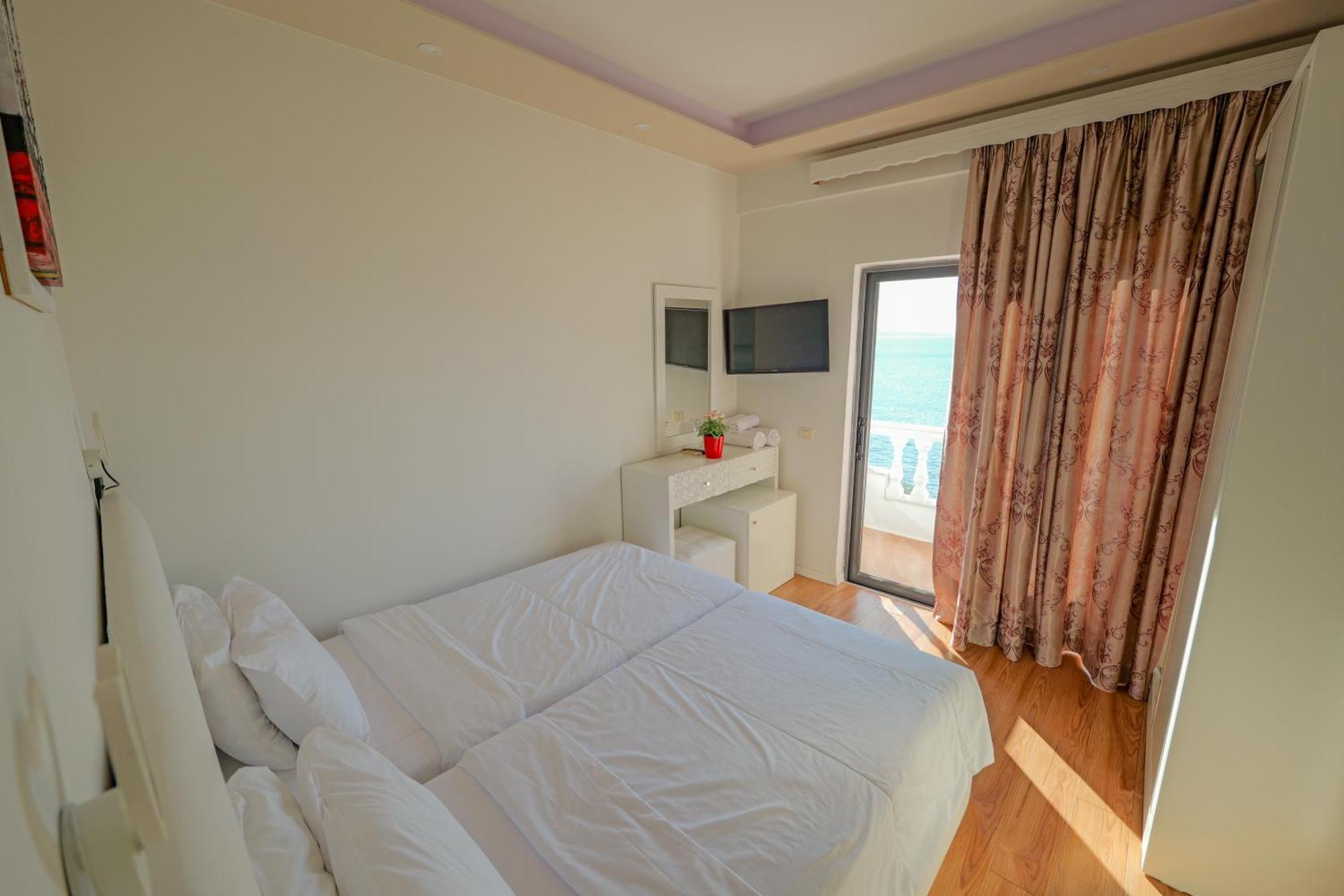 Hotel Iliria ซารานเดอ ภายนอก รูปภาพ