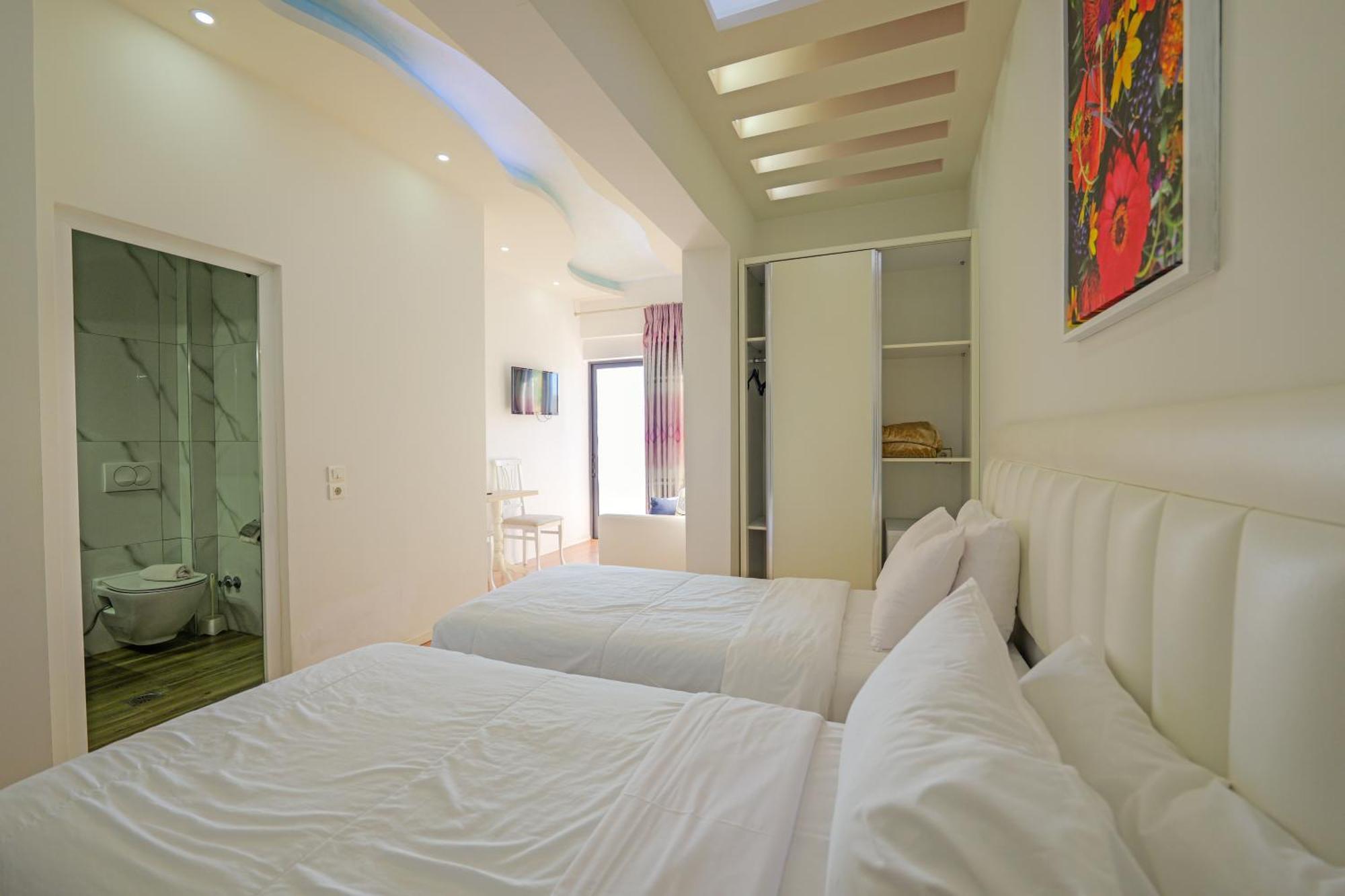 Hotel Iliria ซารานเดอ ภายนอก รูปภาพ