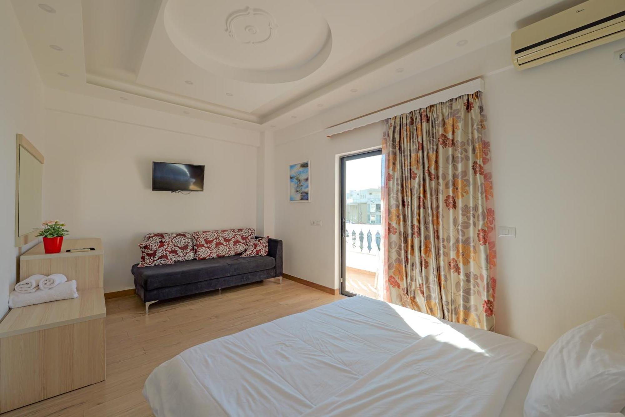 Hotel Iliria ซารานเดอ ภายนอก รูปภาพ