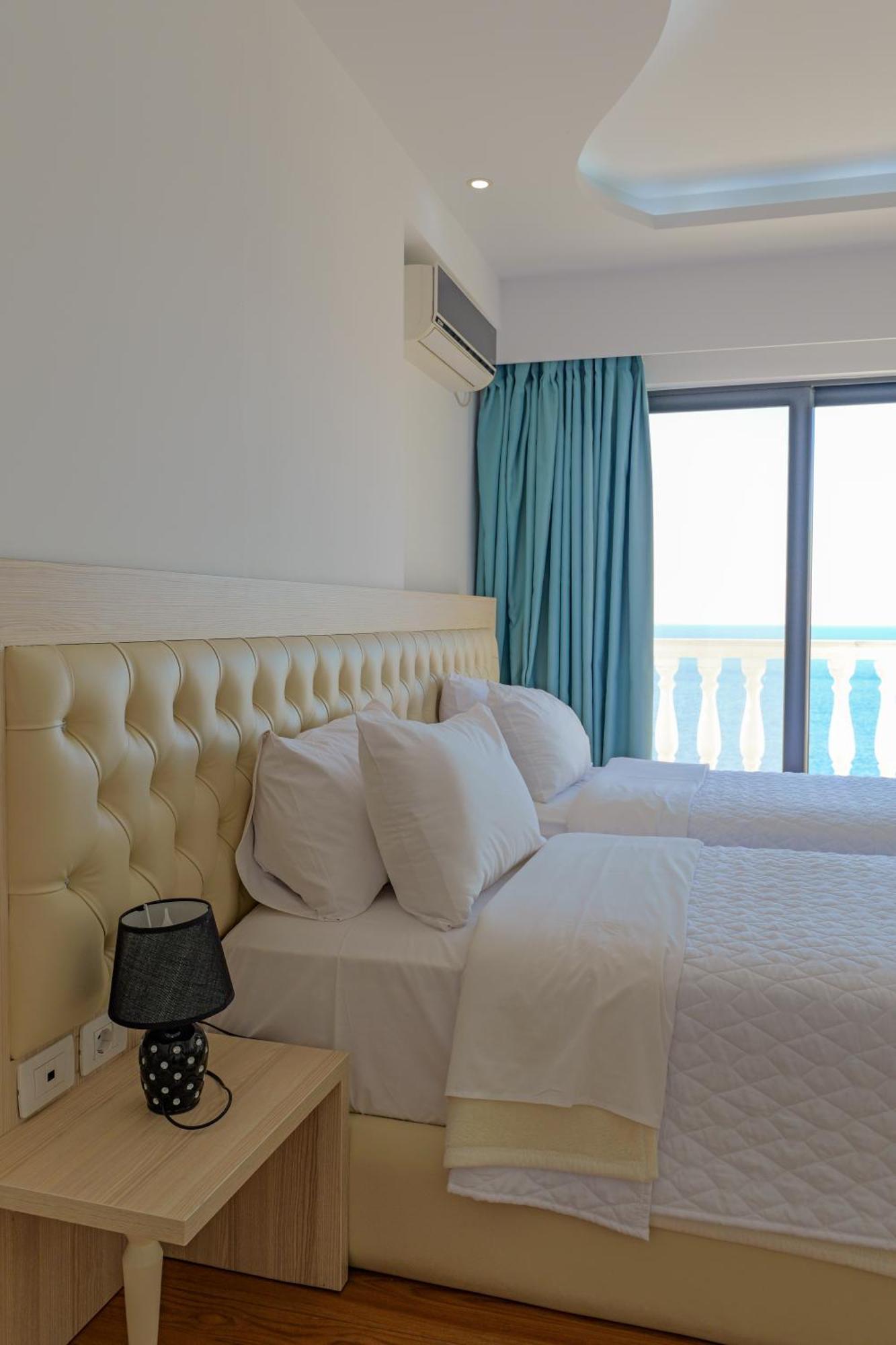 Hotel Iliria ซารานเดอ ภายนอก รูปภาพ