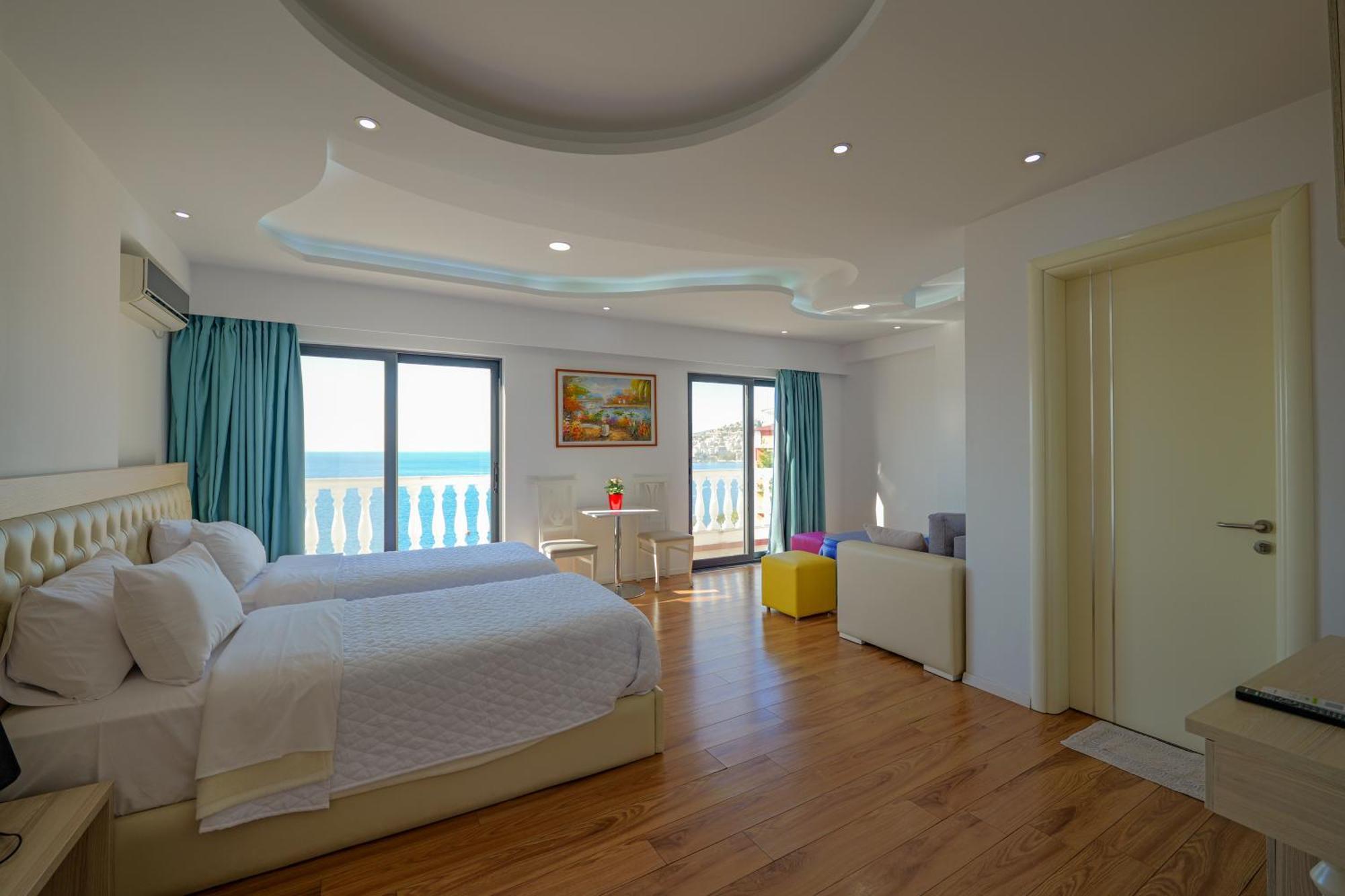 Hotel Iliria ซารานเดอ ภายนอก รูปภาพ