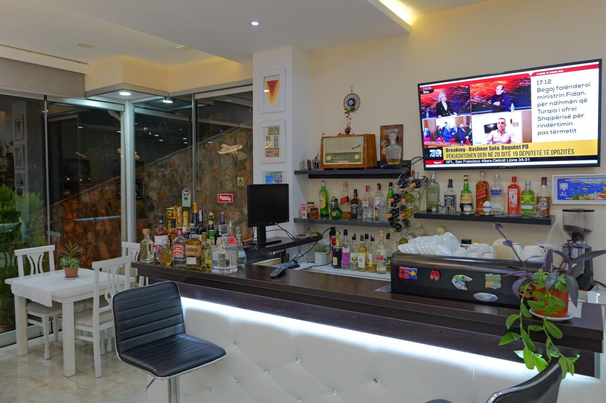 Hotel Iliria ซารานเดอ ภายนอก รูปภาพ